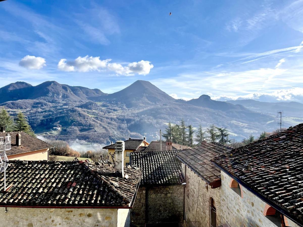Mazzetti Country House-Vita In Campagna Con Giardino Vimignano-Chiesa Buitenkant foto