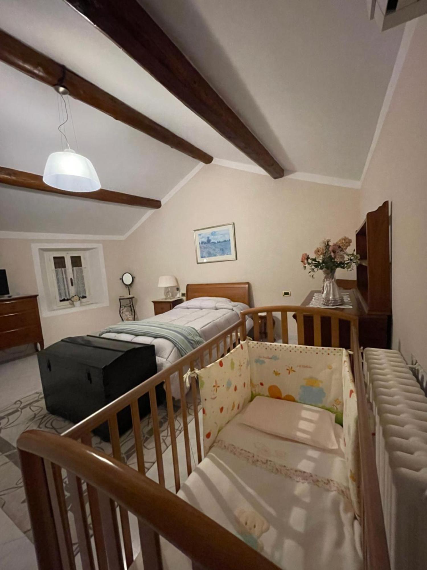Mazzetti Country House-Vita In Campagna Con Giardino Vimignano-Chiesa Buitenkant foto