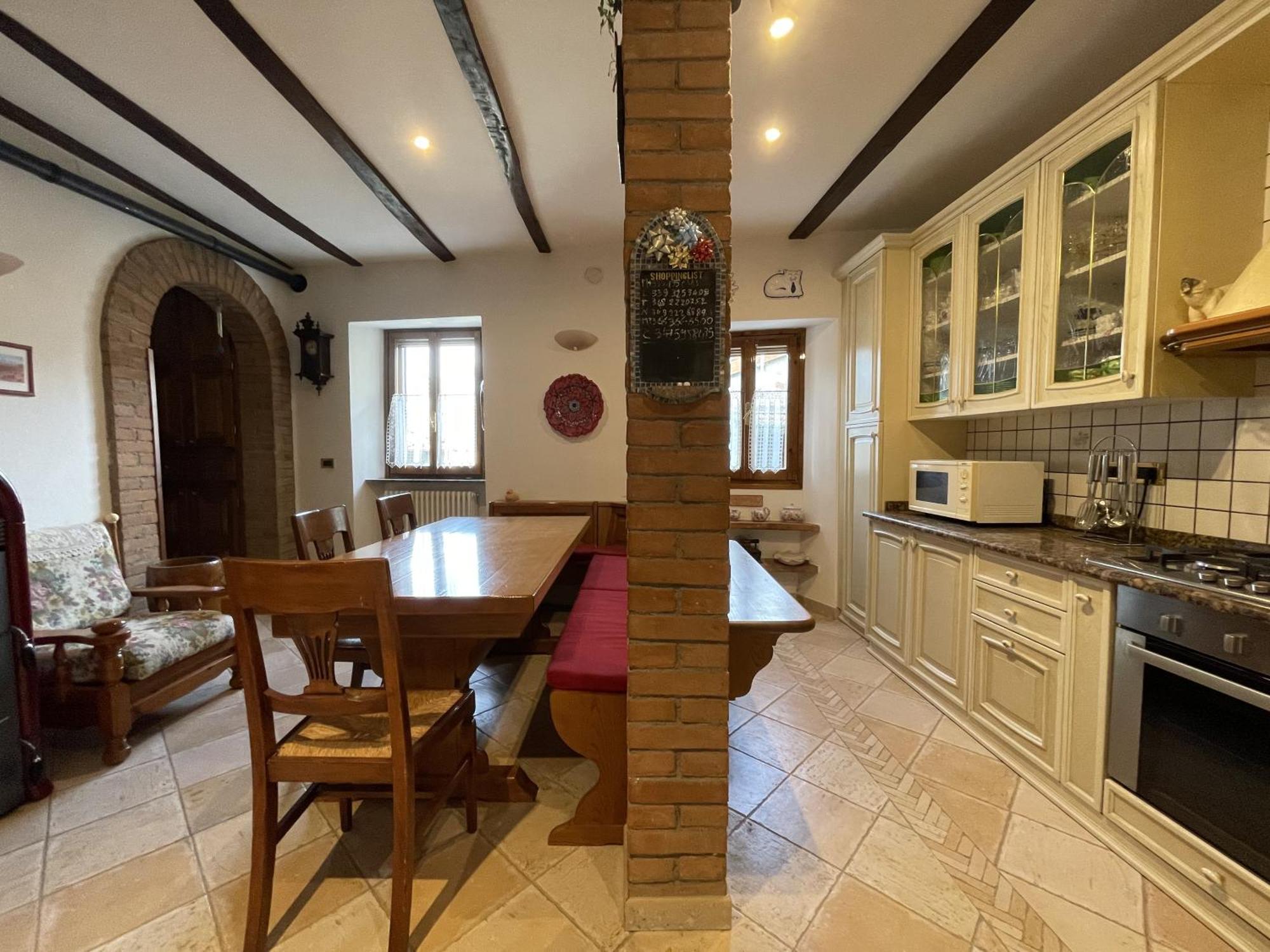 Mazzetti Country House-Vita In Campagna Con Giardino Vimignano-Chiesa Buitenkant foto