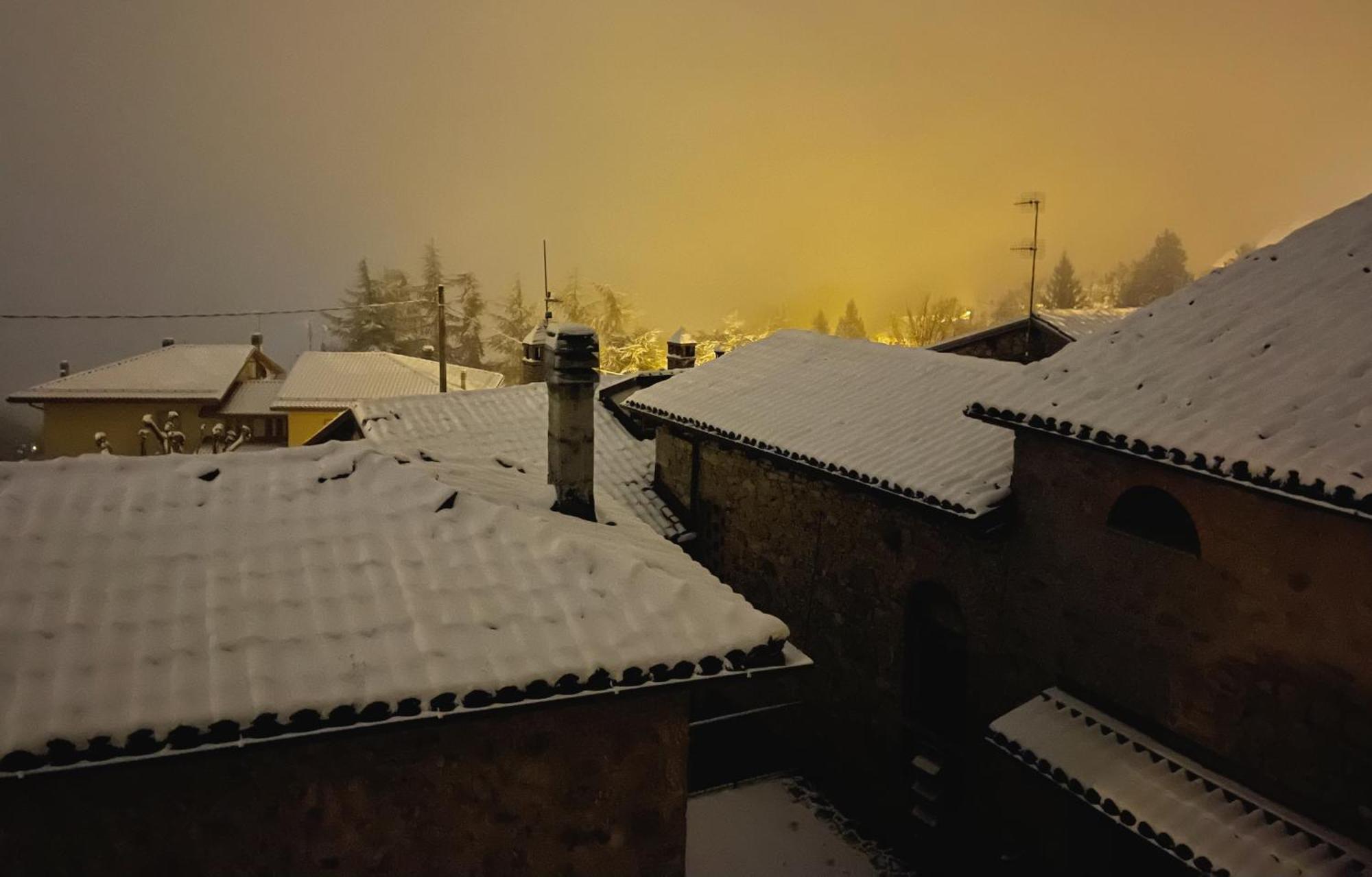 Mazzetti Country House-Vita In Campagna Con Giardino Vimignano-Chiesa Buitenkant foto